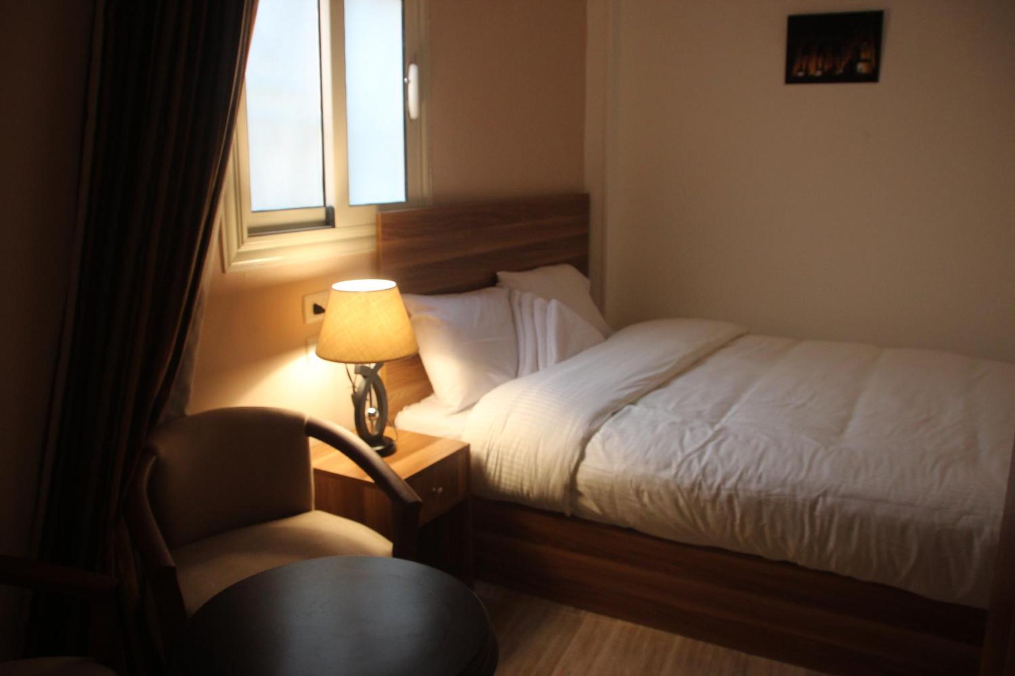 Farida Pyramids Boutique Hotel Kafret el-Gabal 外观 照片