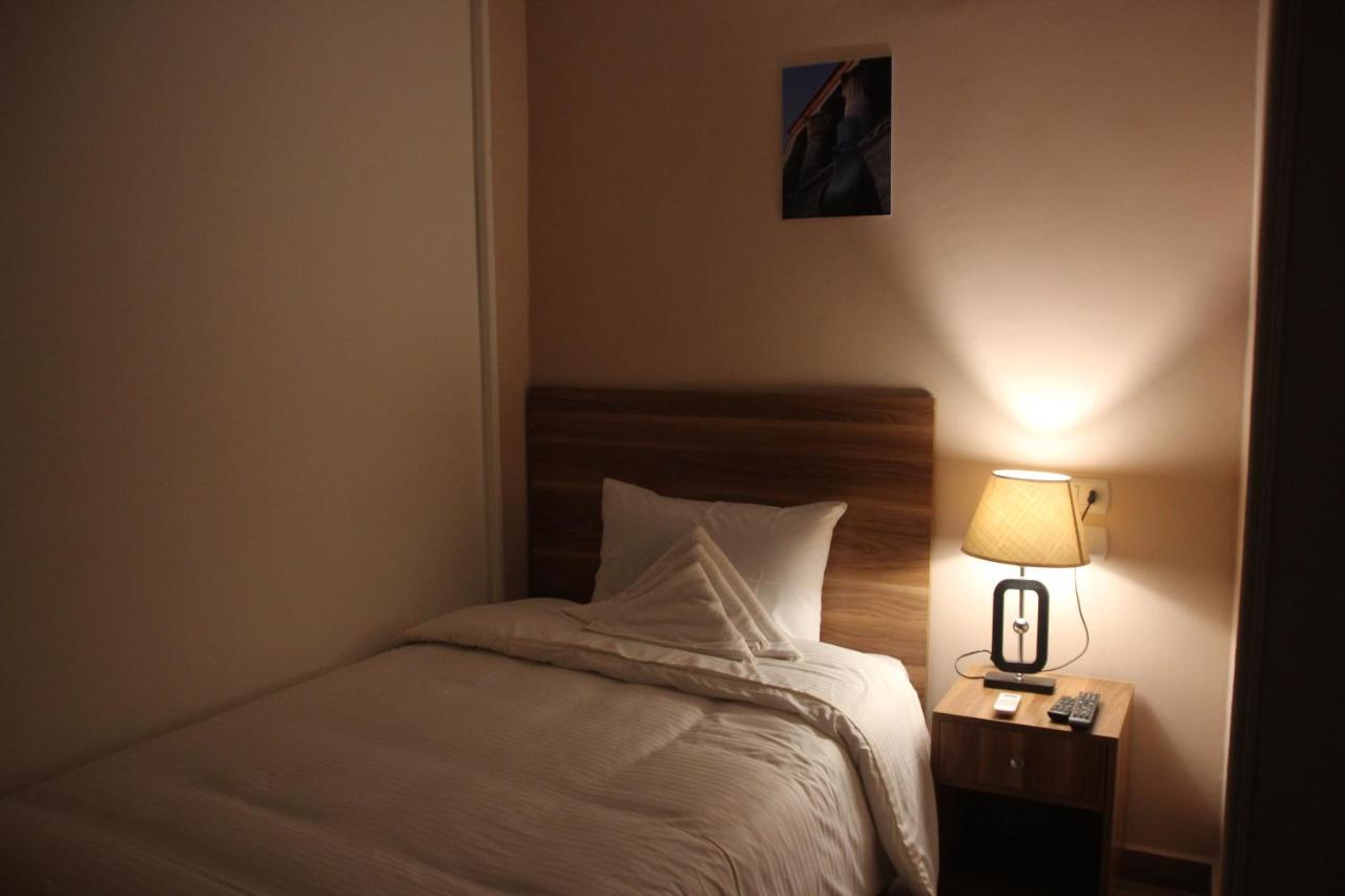 Farida Pyramids Boutique Hotel Kafret el-Gabal 外观 照片
